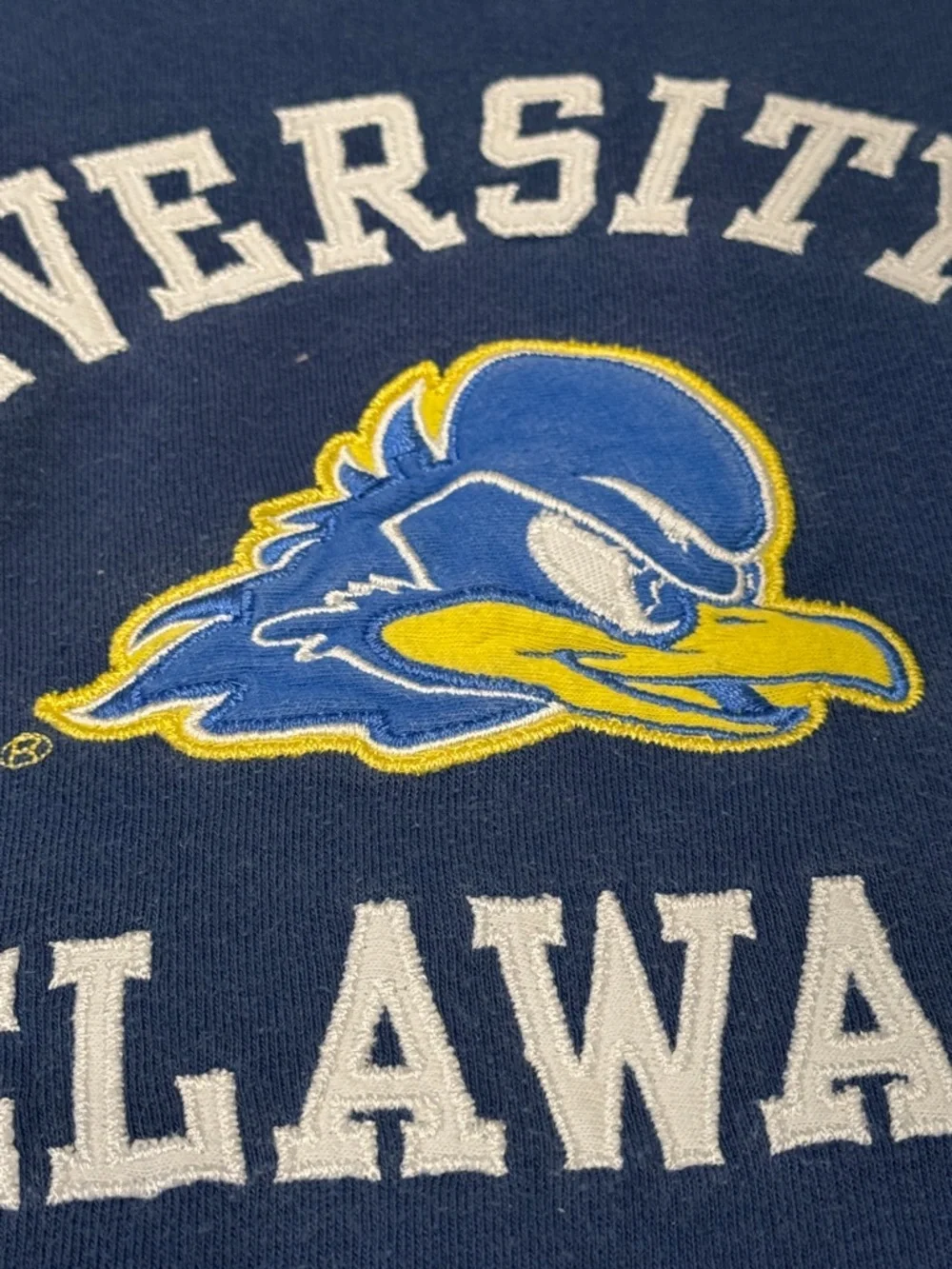 University of Delaware blue hens hooded hoodie sweatshirt with pockets - Picture 3 of 6
